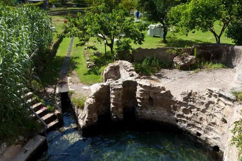 L'une des piscines thermales de la station