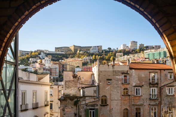 Visite de Montesanto et du marché de Pignasecca